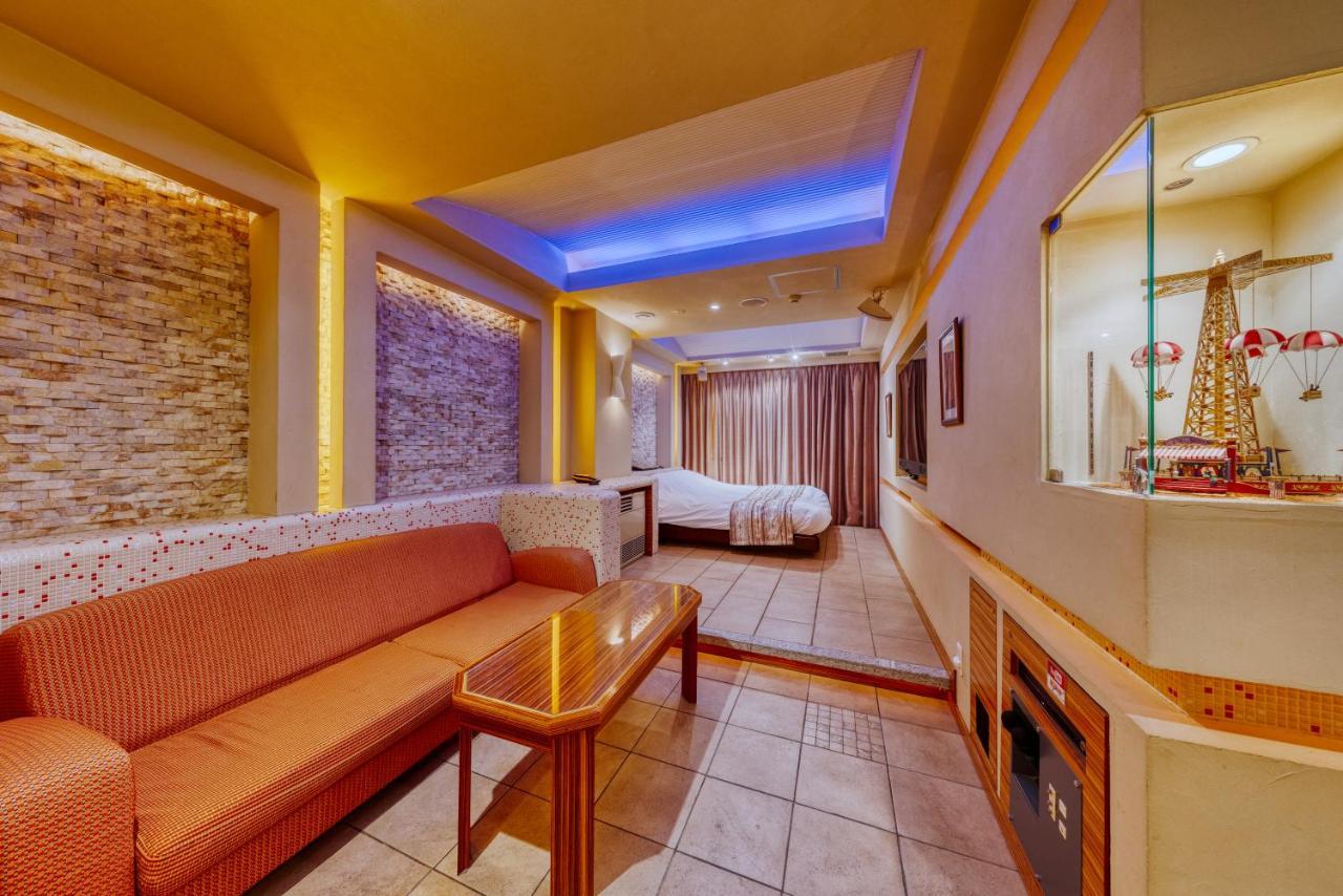 Hotel Lotus Chiba -Adult Only Yachiyo Екстериор снимка