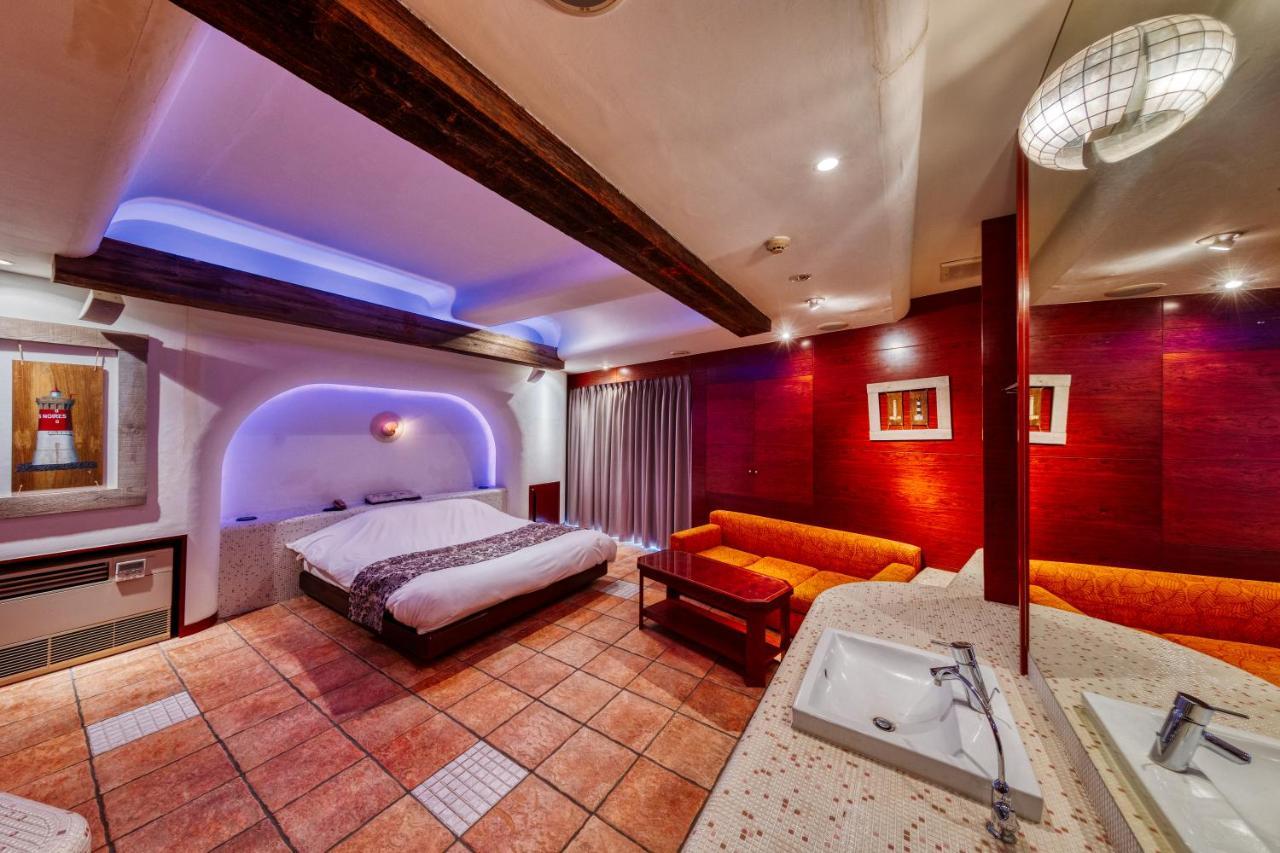 Hotel Lotus Chiba -Adult Only Yachiyo Екстериор снимка